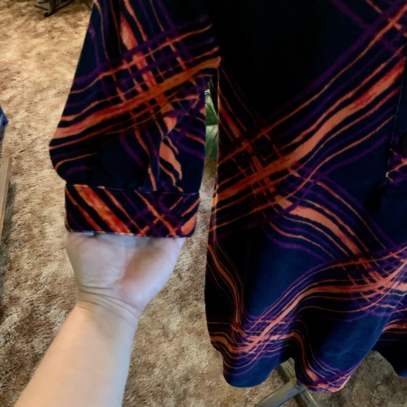 Size L adorable thin corduroy big button plaid dress - Picture 9 of 9